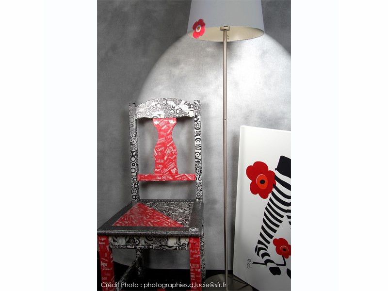 chaise-rouge-noir-loft-moderne-style-1