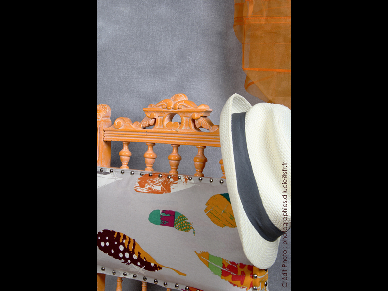 chaise-style-pop-orange-bois-artiste-3