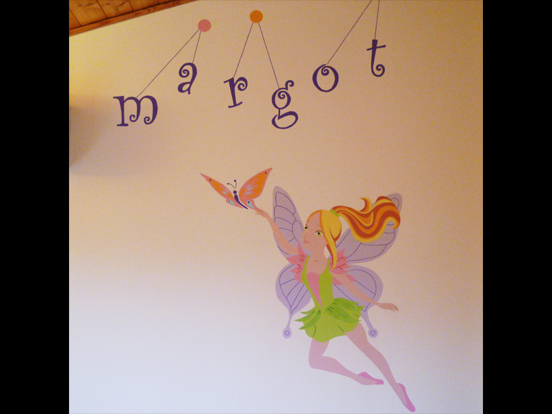 fresque-decoration-handpainting-chambre-enfant-fée-fleurs-couleurs-2