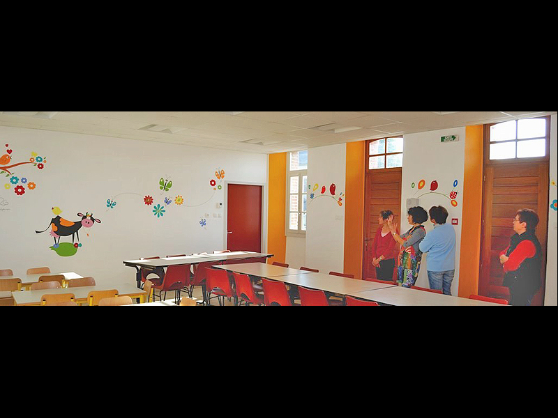fresque-cantine-ecole-nature-vache-fleur-campagne-peinture-murale-1